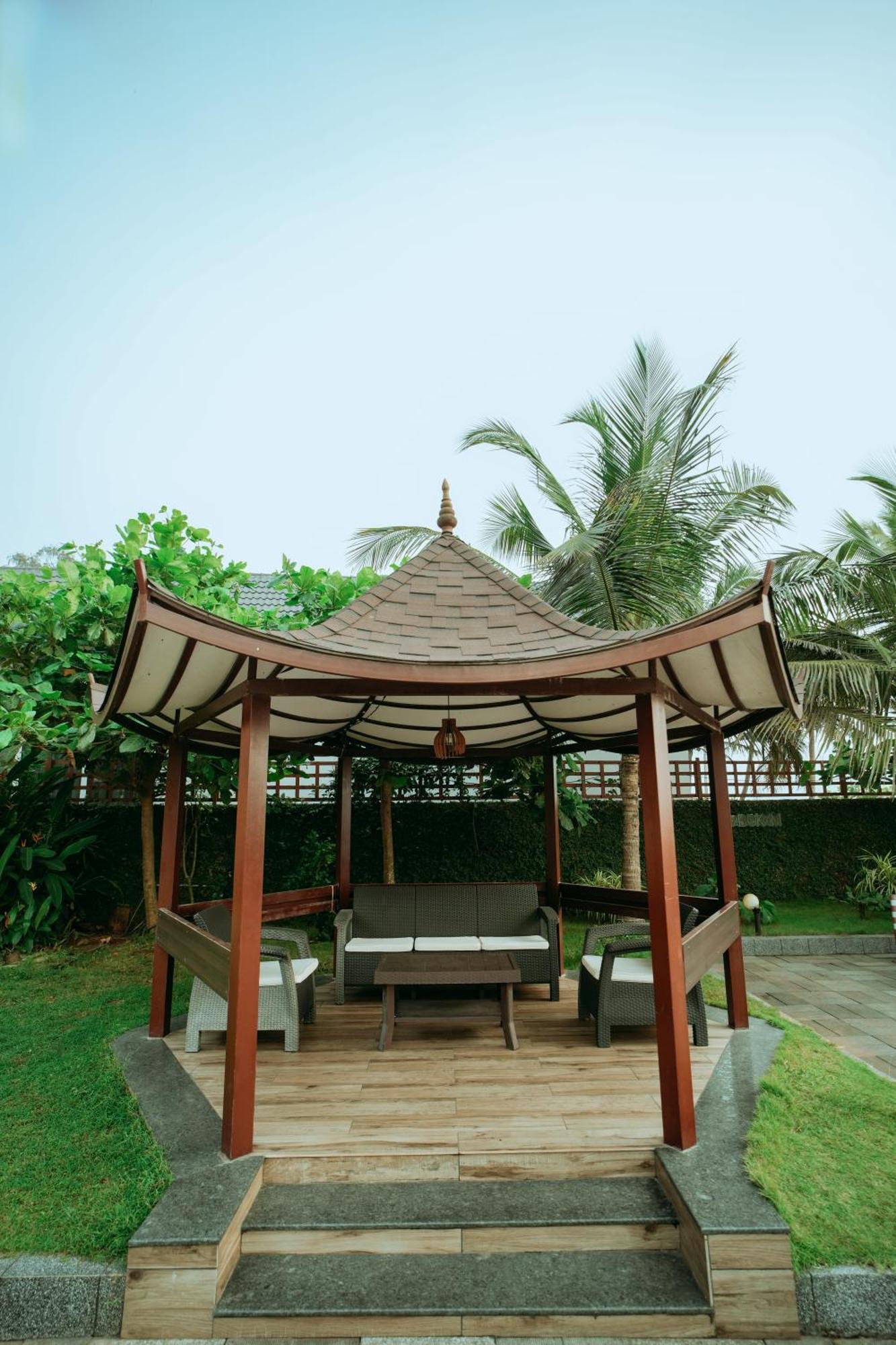 Asokam Beach Resort Kannur Buitenkant foto