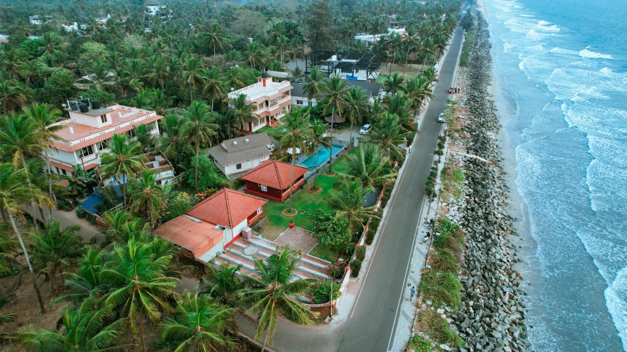 Asokam Beach Resort Kannur Buitenkant foto