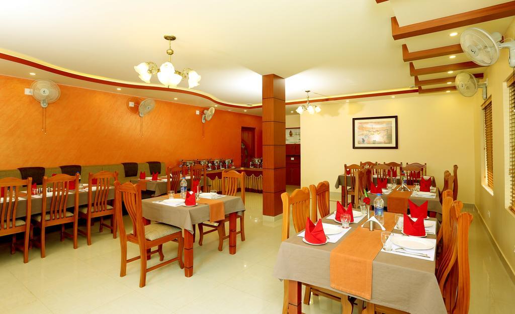 Asokam Beach Resort Kannur Buitenkant foto