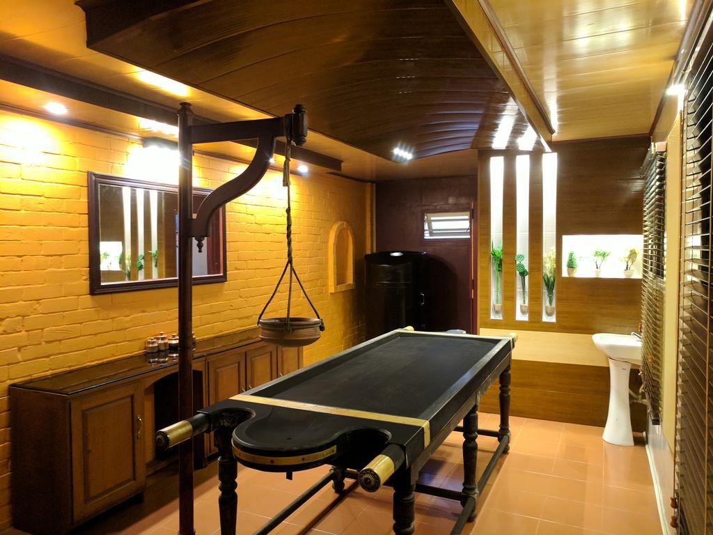 Asokam Beach Resort Kannur Buitenkant foto