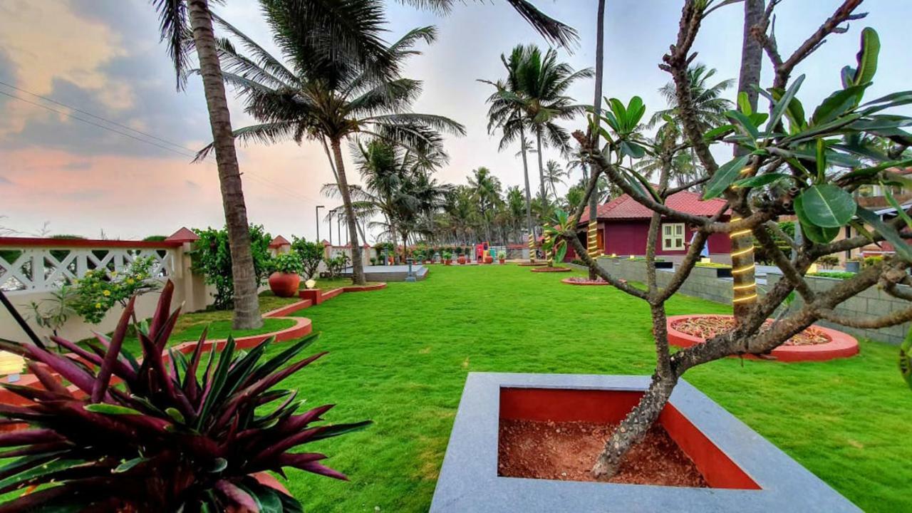 Asokam Beach Resort Kannur Buitenkant foto