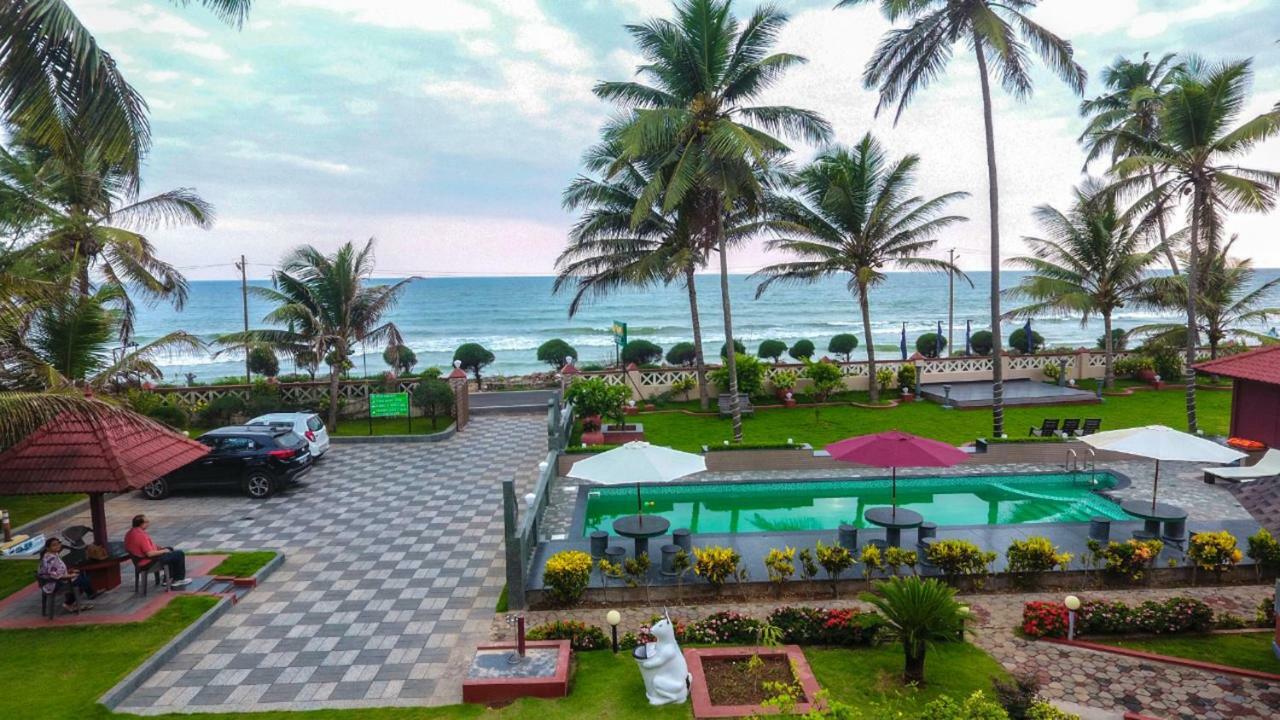 Asokam Beach Resort Kannur Buitenkant foto