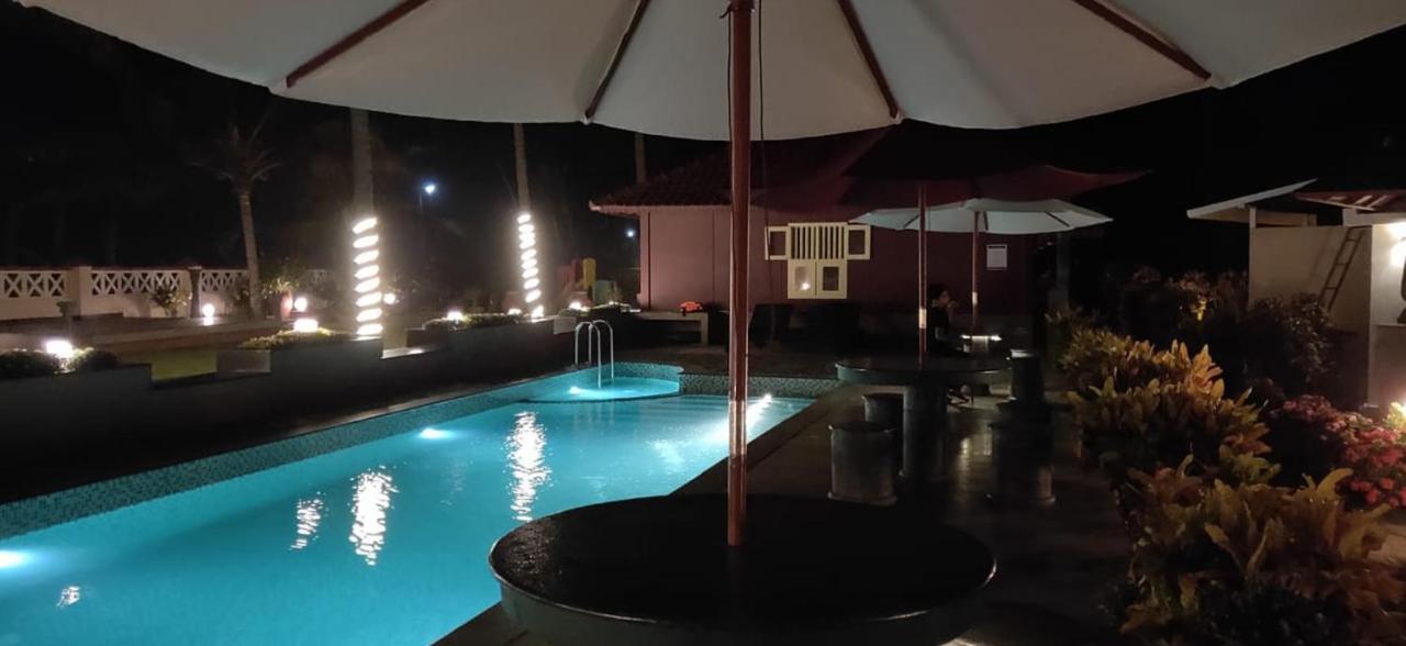 Asokam Beach Resort Kannur Buitenkant foto